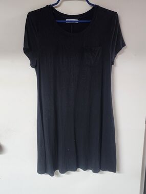 Arizona Jean Company Black Scoop Neck Pocket Tunic